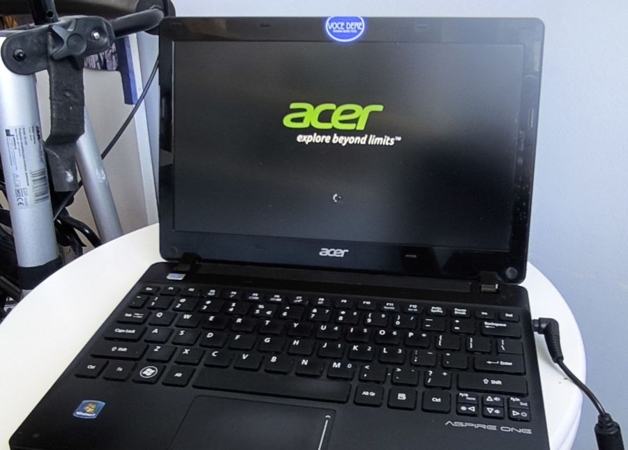 Laptop: zdjęcie 98667530