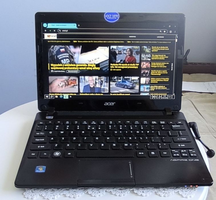 Laptop: zdjęcie 98667531