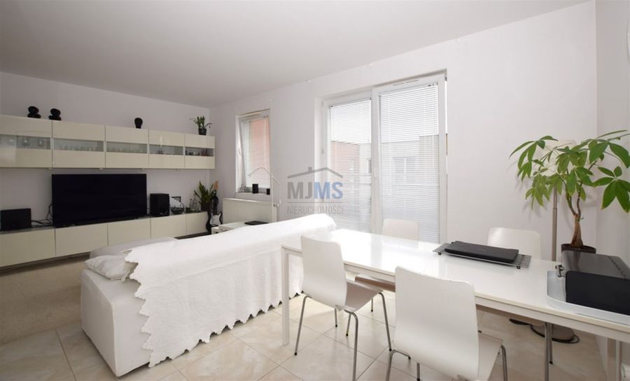 Komfortowe 52m&sup2; w świetnej lokalizacji – Rumia