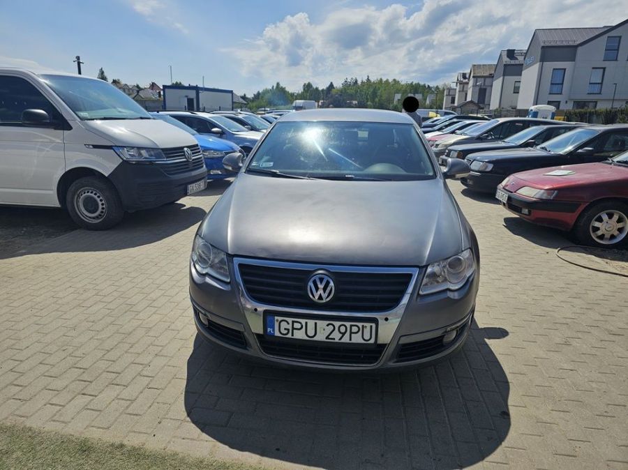 Volkswagen Passat B6 2005r/1.9 diesel/105KM/PT do października/klima: zdjęcie 98674017