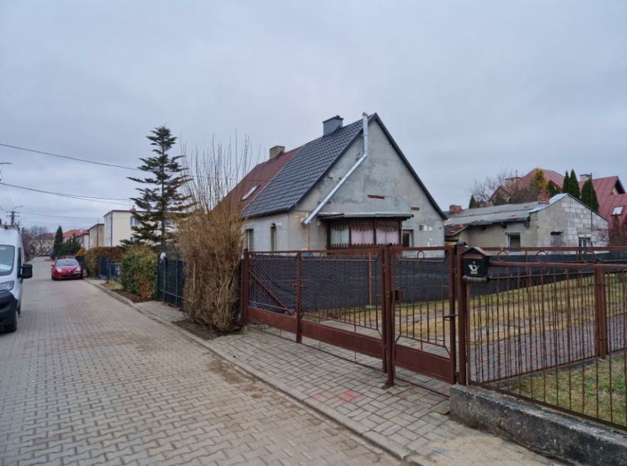 Syndyk sprzeda udział 4/24 w nieruchomości zabudowanej - ul. Drzymały: zdjęcie 98681124
