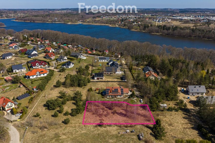 Działka 300 m od jeziora | MPZP | media w drodze