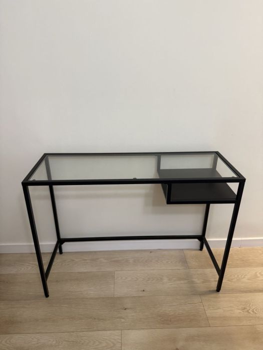 Nowoczesne biurko / konsola loft  szkło + czarny metal  stan idealny: zdjęcie 98696468