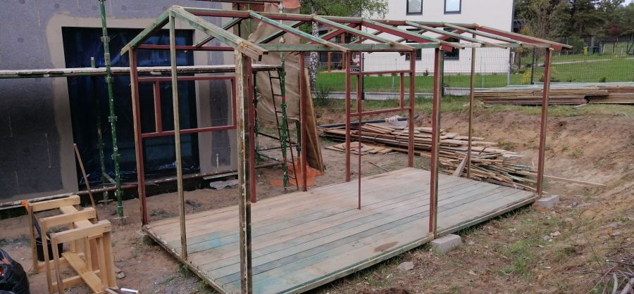 Sprzedam metalową konstrukcję altany ogrodowej