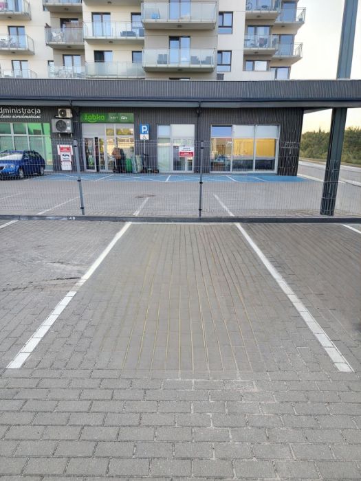 Wynajmę naziemne miejsce parkingowe. Morena - ul. Rakoczego 30: zdjęcie 98701315