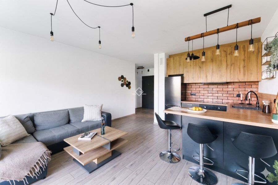 2 pokoje | Ogród | Miejsce park. | Komórka lok.: zdjęcie 98704459