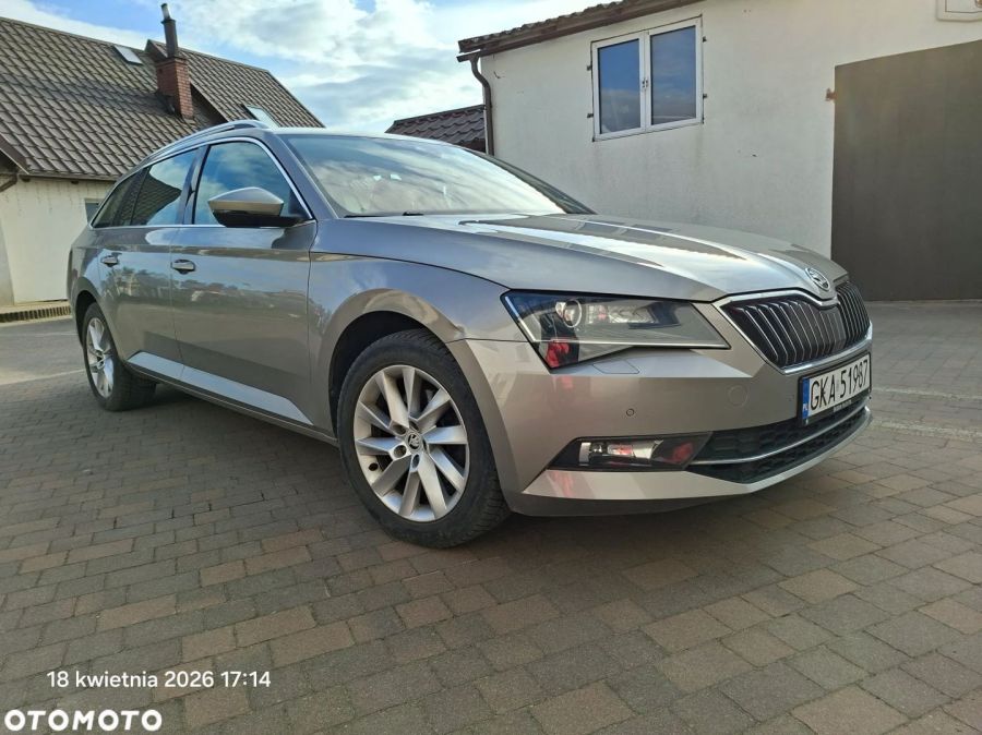 Skoda Superb 2.0 TDI 4x4 Ambition DSG: zdjęcie 98709908