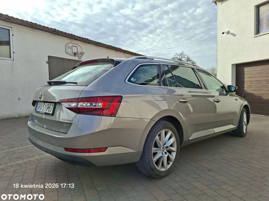 Skoda Superb 2.0 TDI 4x4 Ambition DSG: zdjęcie 98709910