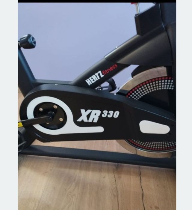 Rower stacjonarny: zdjęcie 98713424