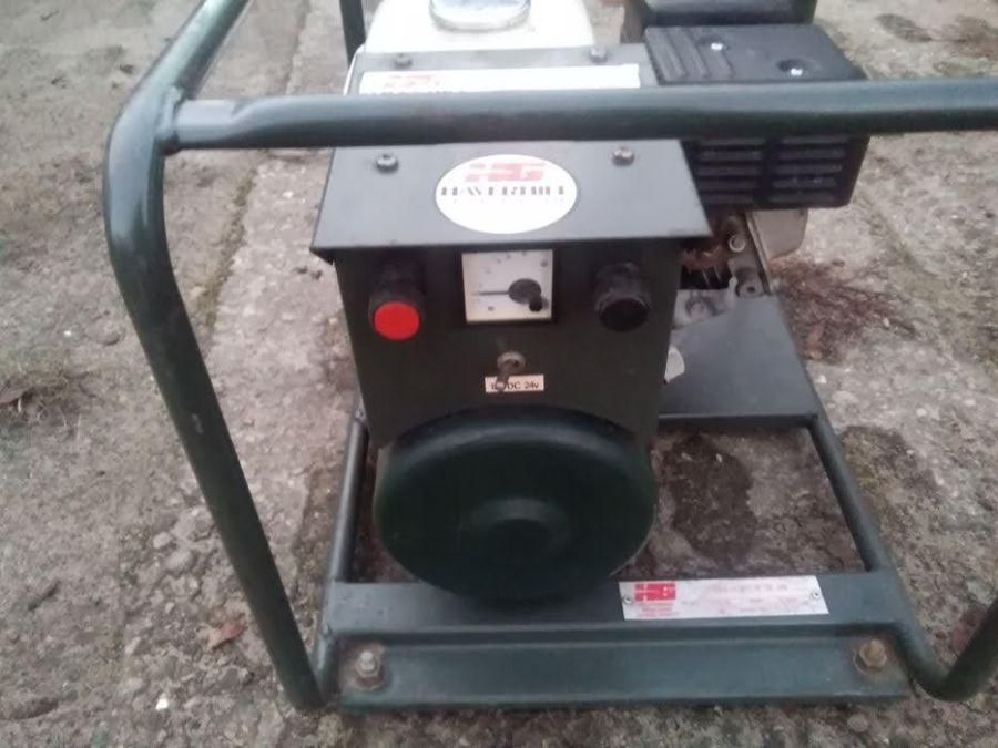Agregat prądotwórczy 12/24V DC 30A: zdjęcie 98716286