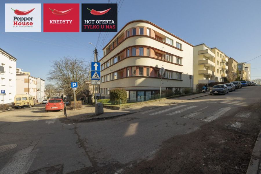 3 pokoje, Działki Leśne, garaż przy budynku