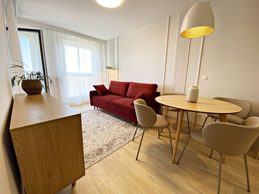 Nowe niezamieszkane, wysoki standard, balkon, miejsce w hali i komórka