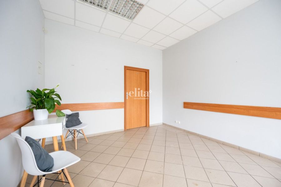 Lokal usługowy, ogrz.miejskie, parter, brak barier: zdjęcie 98729160