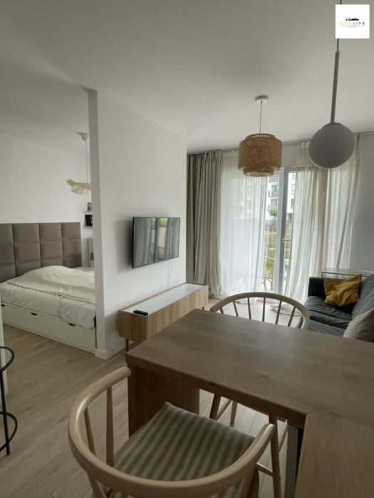 Miejsce Postojowe | Ogródek | Do Wejścia: zdjęcie 98729531
