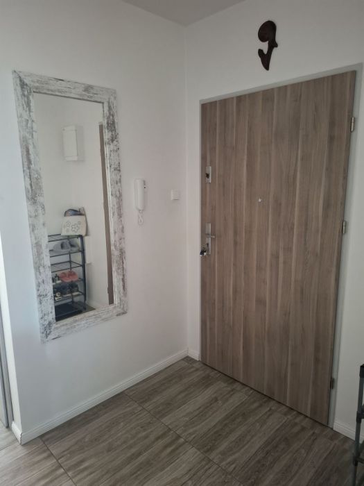 3-pokojowe mieszkanie z 2 miejscami postojowymi i dużą piwnicą: zdjecie 98730300
