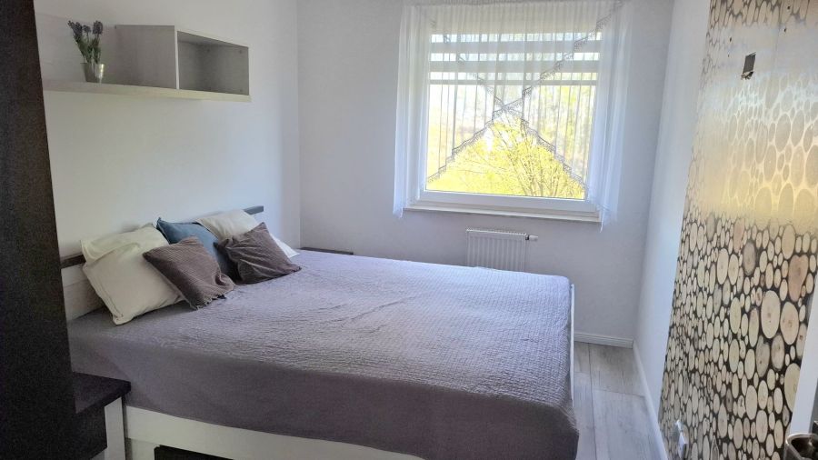 3-pokojowe mieszkanie z 2 miejscami postojowymi i dużą piwnicą: zdjecie 98730302