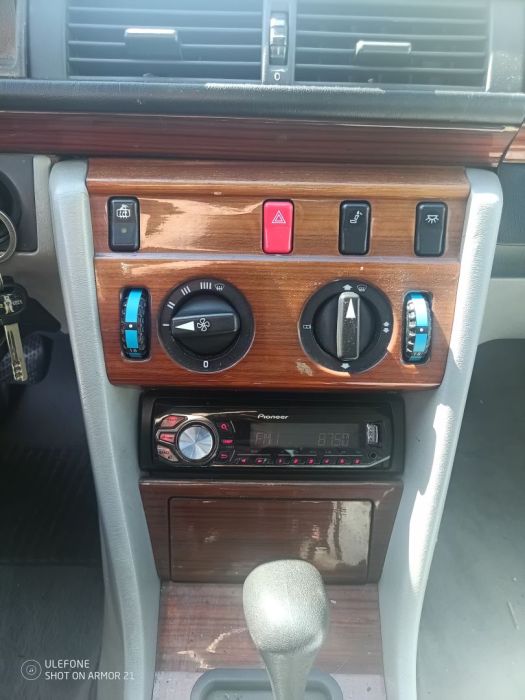 Mercedes W 124 D 3.0: zdjęcie 98732676
