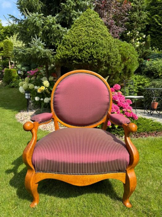 Sprzedam fotel z litego drewna z nietypowym materi: zdjęcie 98737156