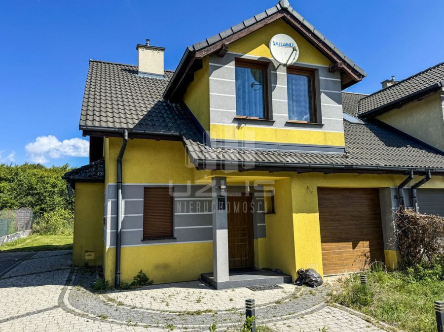 Komfortowy dom bliźniaczy z garażem i ogrodem: zdjęcie 98737212