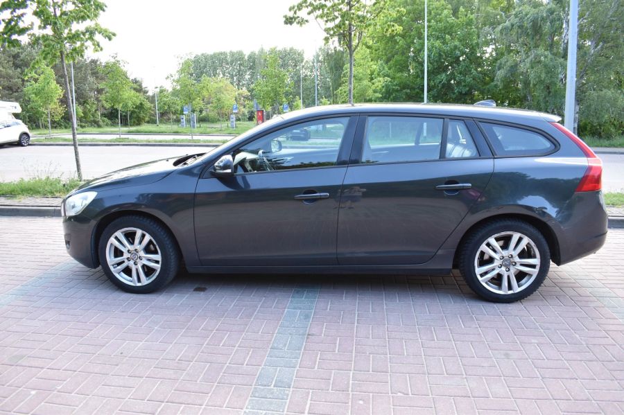 Volvo V 60: zdjęcie 98744168