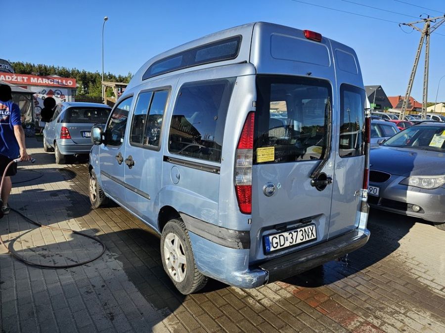 Fiat Doblo 2004r/opłaty aktualne/1.9 diesel/105KM/kierownica po prawej: zdjęcie 98745855