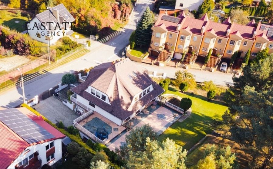 4 sypialnie w Rumi, dodatkowa przestrzeń pod domem: zdjęcie 98747845