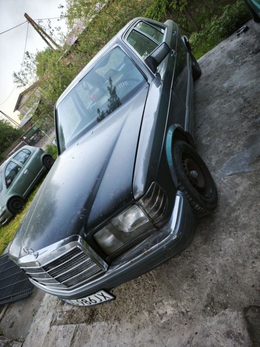 Mercedes-Benz W126 sedan do renowacji: zdjecie 98757764