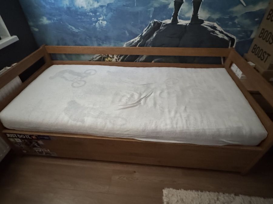 Sprzedam łóźko  Senpo slim z: zdjęcie 98758290