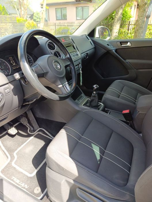Volkswagen Tiguan biały SUV 4 drzwi: zdjęcie 98761980