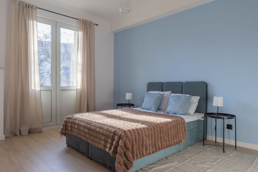 Bez prowizji|Przez ulicę Dworzec Główny|balkon|od 01.10: zdjęcie 98762286