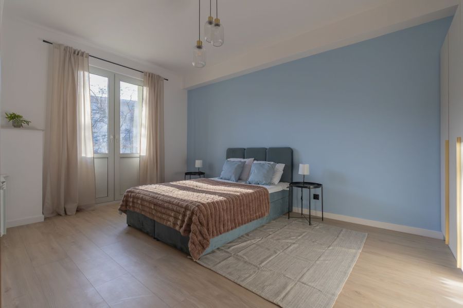 Bez prowizji|Przez ulicę Dworzec Główny|balkon|od 01.10: zdjęcie 98762287