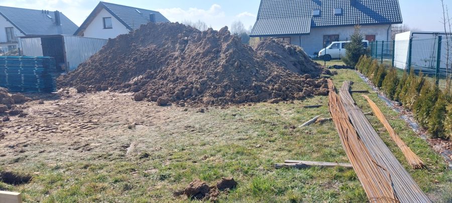 Za darmo ziemia z wykopu Mieroszyno