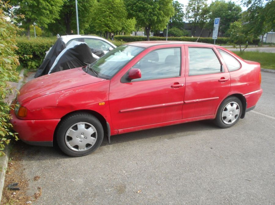 Volkswagen Polo Classic 76500 km: zdjęcie 98764955