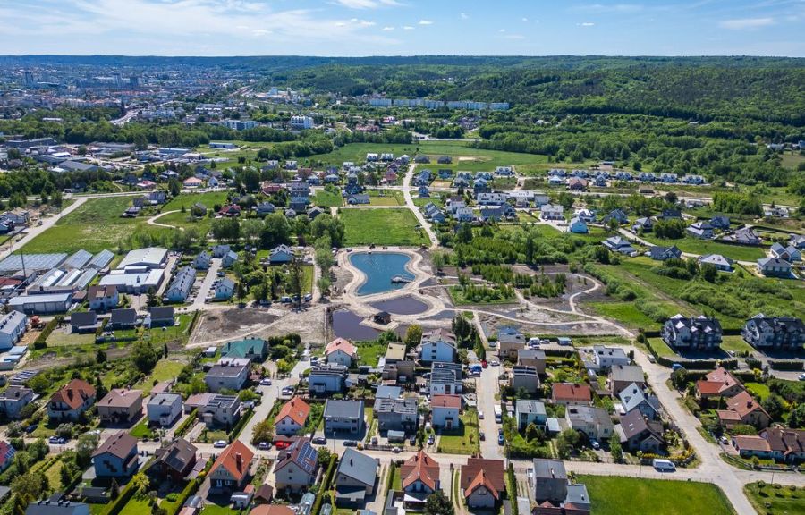 dom blisko lasu | dodatkowy budynek gospodarczy: zdjecie 99327736