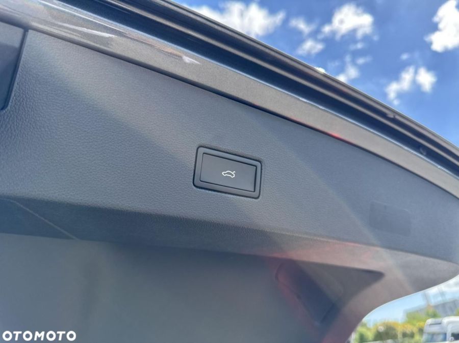 Volkswagen T-Roc: zdjecie 98768676