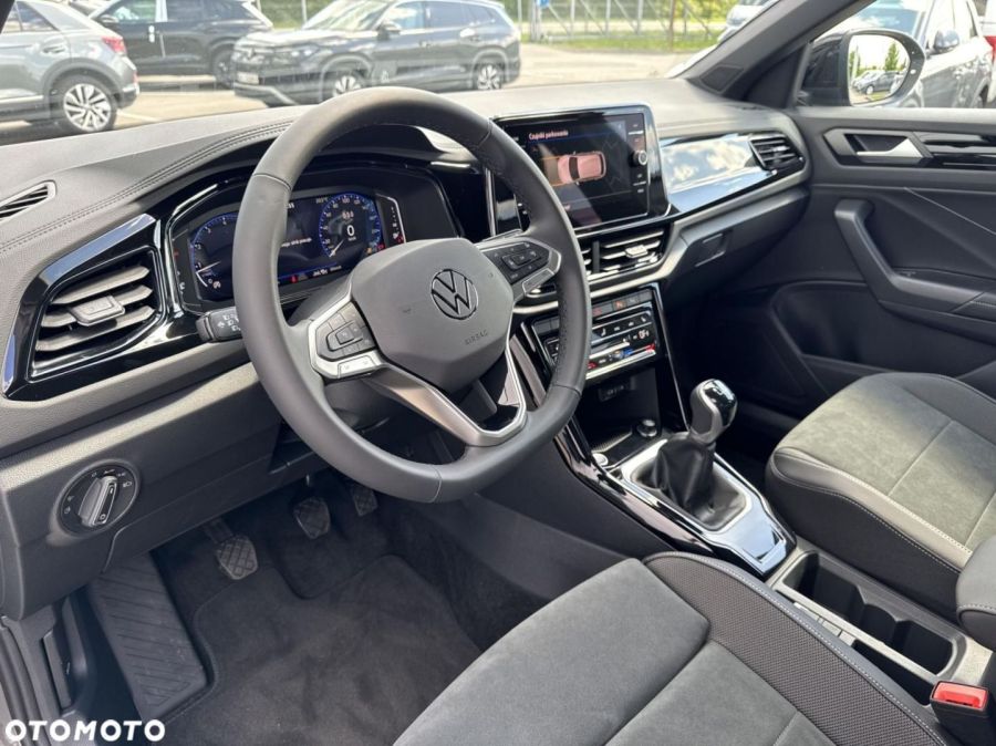 Volkswagen T-Roc: zdjecie 98768680