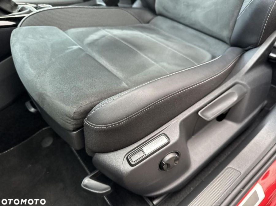 Volkswagen T-Roc: zdjecie 98773090