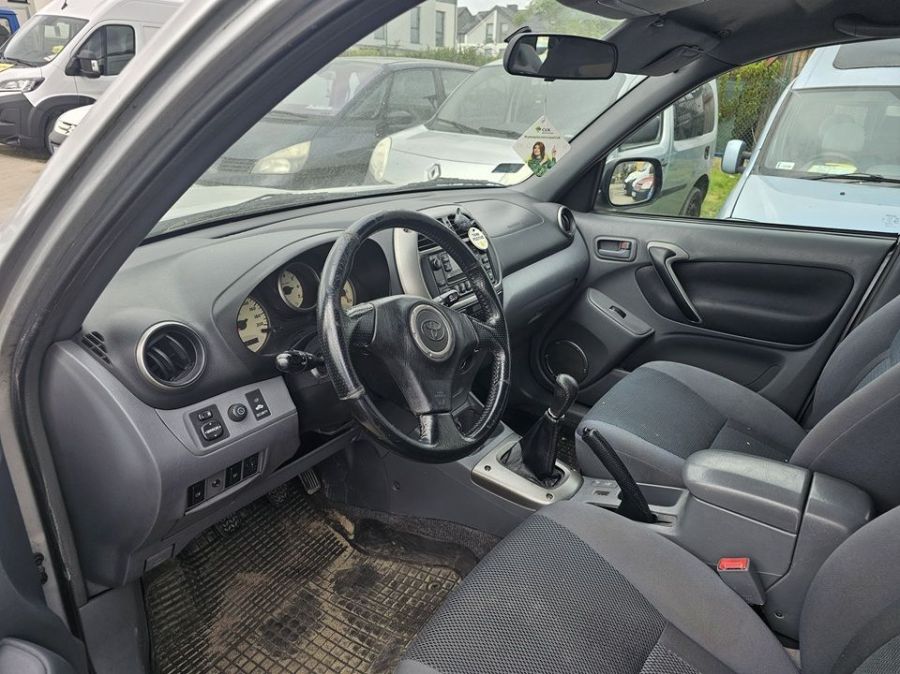 Toyota Rav4 2003r/2.0diesel/116KM/opłaty aktualne/4x4/suv/klimatyzacja: zdjęcie 98773431