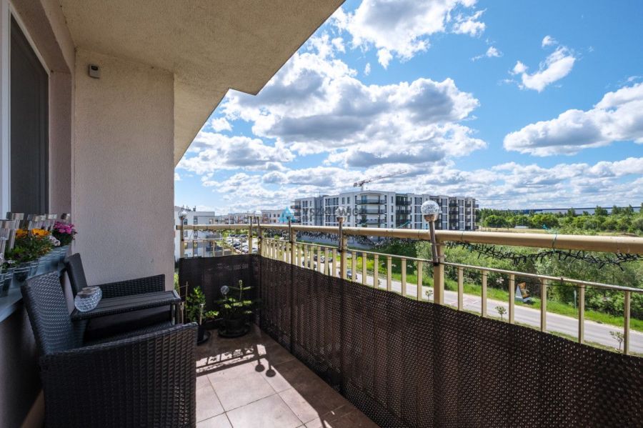 2 pokoje, osobna kuchnia, duży balkon i piwnica: zdjęcie 98773676