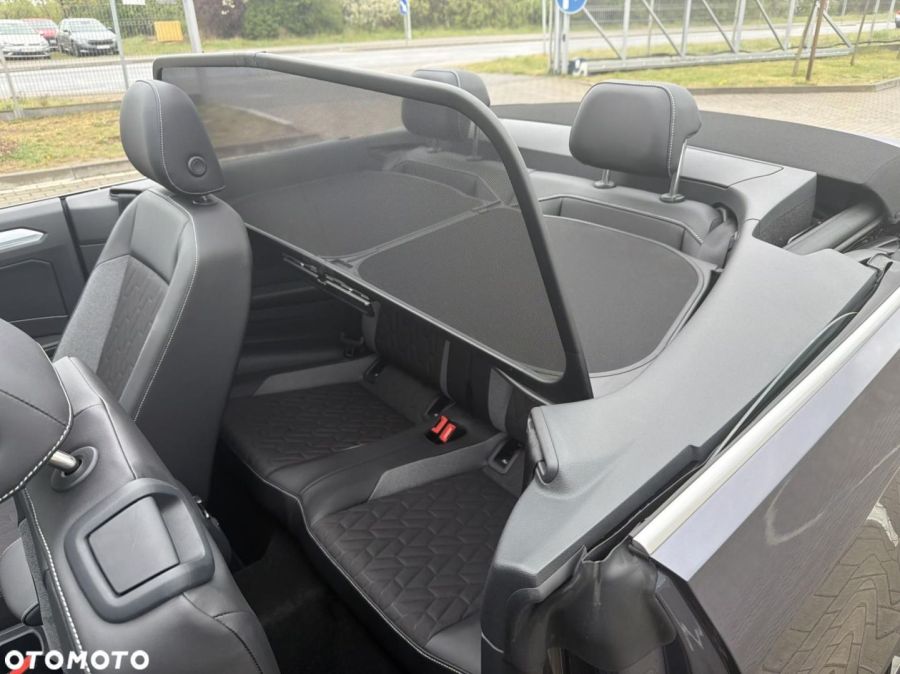 Volkswagen T-Roc: zdjecie 98774174