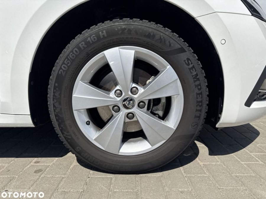 Skoda Octavia: zdjecie 98774801