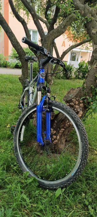Rower TREK niebiesko srebrny 26 cali: zdjecie 98778055