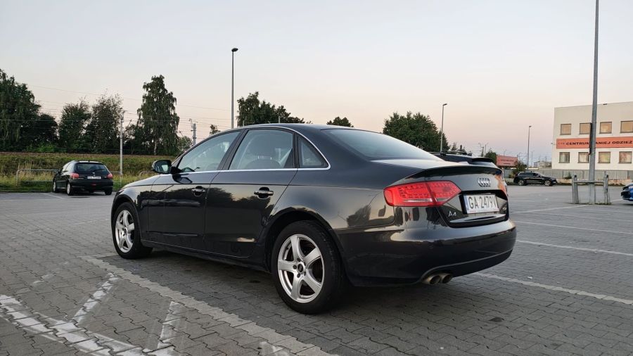 Audi A4 sedan na sprzedaż: zdjęcie 98778217