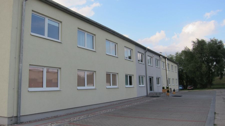 Dwa pomieszczenia biurowe do wynajęcia- własny duży parking: zdjęcie 98780578