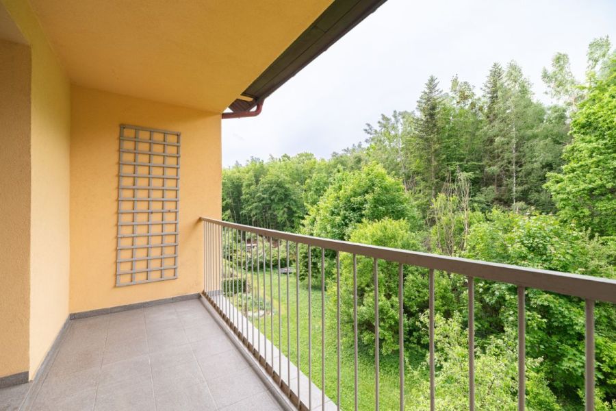 3 niezależne pokoje, duży balkon z widokiem na las: zdjęcie 98786283