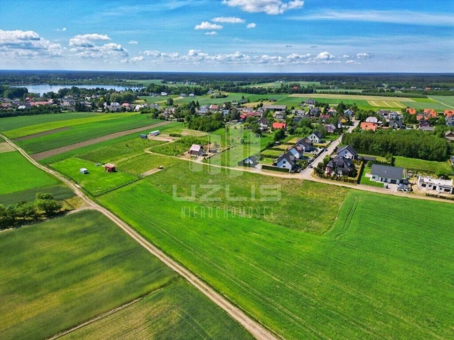 Działki budowlane w malowniczym Lubichowie