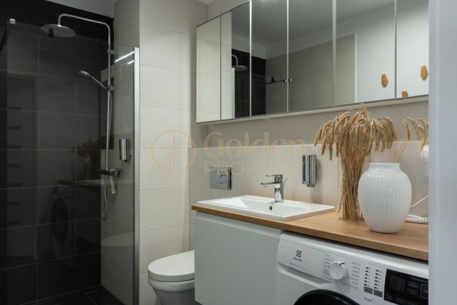 Balkon w widokiem na Motławę, basen, strefa SPA: zdjecie 98908007