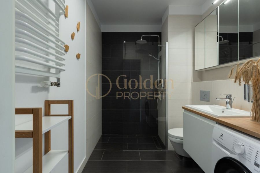 Balkon w widokiem na Motławę, basen, strefa SPA: zdjecie 98908008