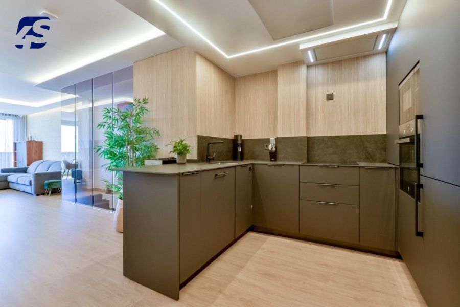 Dwupoziomowy apartament w 1 linii brzegowej: zdjecie 98807506