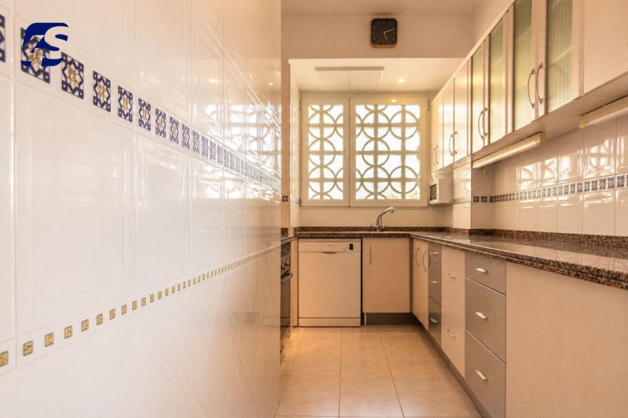 Luksusowy apartament w pierwszej linii brzegowej: zdjecie 98807563